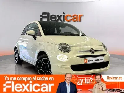 Usado Fiat 500C Club 70 CV (51 kW) 2023 Blanco Descapotable