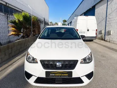 Usado Seat Ibiza Reference 95 CV (69 kW) 2019 Blanco Utilitario