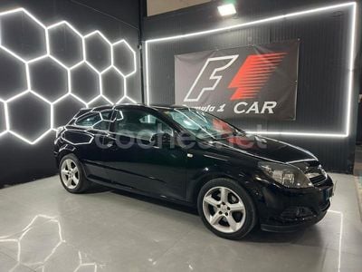 Opel Astra GTC