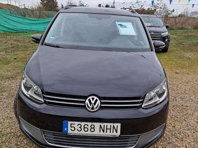 Usado VW Touran 105 CV (77 kW) 2010 Negro Monovolumen