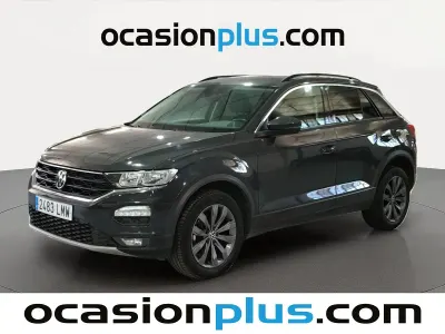 Usado VW T-Roc Advance 110 CV (80 kW) 2021 Gris SUV