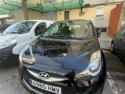 Usado Hyundai ix20 Classic 90 CV (66 kW) 2012 Negro Utilitario