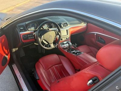 Usado Maserati Granturismo 440 CV (323 kW) 2009 Gris / plata Coupe