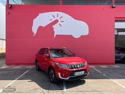 Rojo Usado 2023 Suzuki Vitara GLX SUV | 24.450 € (Caro)