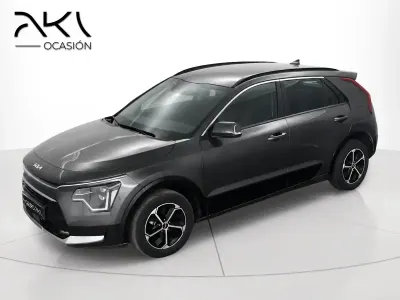 Usado Kia Niro 129 CV (94 kW) 2025 Gris SUV