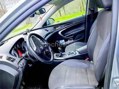 Gris / plata Usado 2012 Opel Insignia Cosmo Berlina | 6200 € (Precio justo)