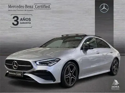 Usado Mercedes CLA200 163 CV (119 kW) 2025 Gris / plata Berlina