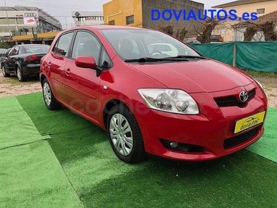 Usado Toyota Auris Sol 126 CV (92 kW) 2007 Rojo Utilitario