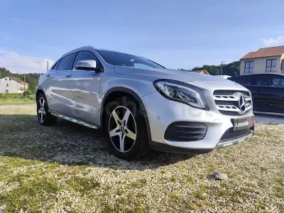 Begagnad Mercedes GLA200