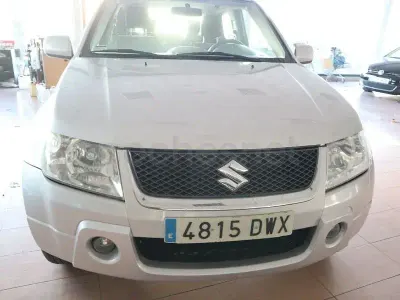 Begagnad Suzuki Grand Vitara 129 HK (94 kW) 2007 Grå SUV