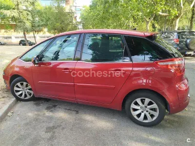 Usado Citroën C4 Picasso 136 CV (100 kW) 2009 Rojo Monovolumen
