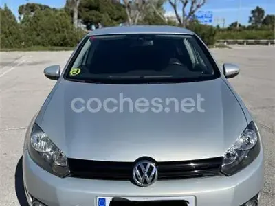 Usado VW Golf VI Sport 105 CV (77 kW) 2010 Gris / plata Utilitario