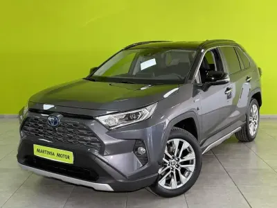 Usado Toyota RAV4 Hybrid Luxury 222 CV (163 kW) 2022 Gris SUV