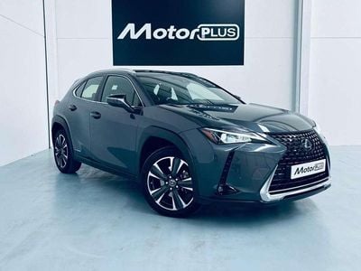 Lexus UX 250h