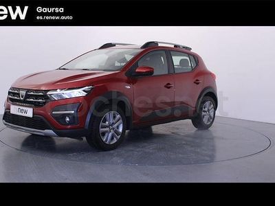 Usado Dacia Sandero Comfort 101 CV (74 kW) 2022 Rojo Berlina