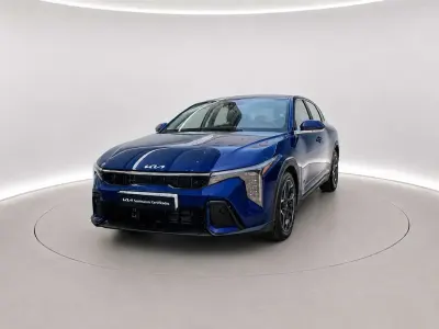 Usado Kia K4 GT-Line 179 CV (131 kW) 2026 Azul Utilitario