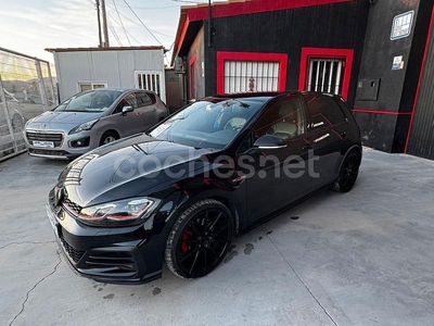 Usado VW Golf VII GTI 245 CV (180 kW) 2018 Negro Berlina