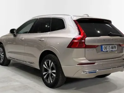 Usado Volvo XC60 Core 350 CV (257 kW) 2024 SUV