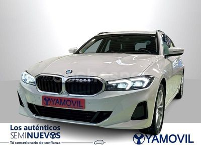 Blanco Usado 2023 BMW 318 Shadowline Familiar | 38.950 € (Caro)
