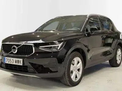 Usado Volvo XC40 Core 2024 Negro SUV