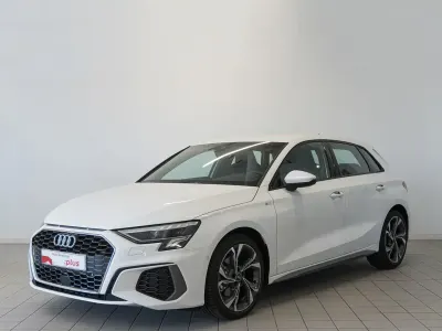 Usado Audi A3 150 CV (110 kW) 2022 Blanco Berlina