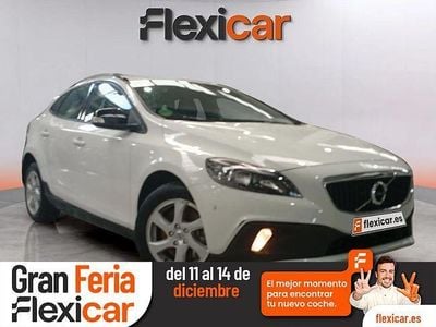 Blanco Usado 2018 Volvo V40 CC Familiar | 17.990 € (Caro)