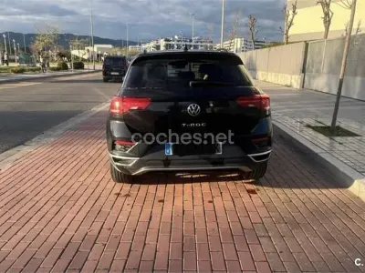 Usado VW T-Roc Advance 150 CV (110 kW) 2021 Negro SUV