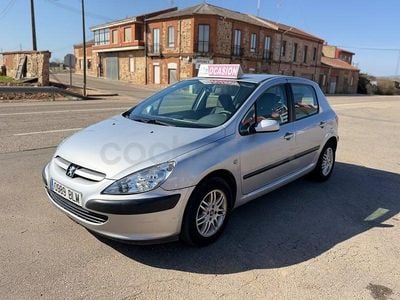 Usado Peugeot 307 90 CV (66 kW) 2002 Gris / plata Berlina