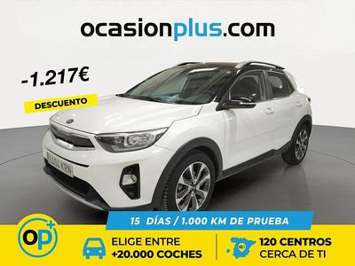 Usado Kia Stonic 120 CV (88 kW) 2018 Blanco SUV