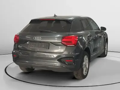 Usado Audi Q2 Advanced 150 CV (110 kW) 2023 Gris SUV