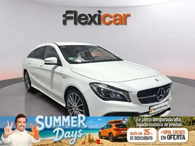Usado Mercedes CLA200 Shooting Brake 150 CV (110 kW) 2019 Blanco Familiar