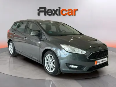 Używany Ford Focus Business Edition 125 KM (91 kW) 2017 Szary Kombi