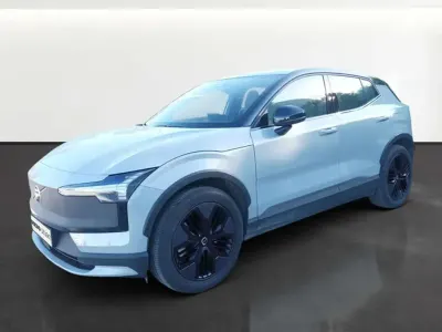 Usado Volvo EX30 Ultra 314 kW (428 CV) 2025 Blanco SUV