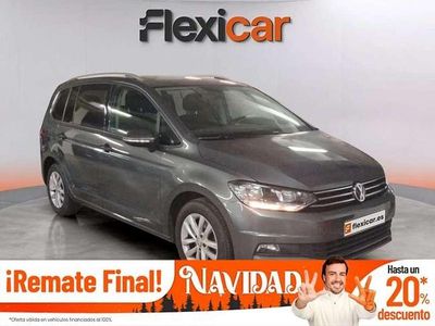 Gris Usado 2019 VW Touran Advance Monovolumen | 18.490 € (Precio justo)