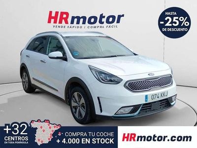 Begagnad Kia Niro 141 HK (103 kW) 2018 Vit SUV