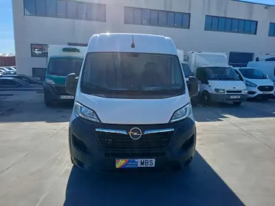 Usado Opel Movano 140 CV (102 kW) 2022 Blanco Van