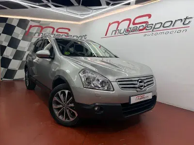 Usado Nissan Qashqai +2 Premium Edition 140 CV (102 kW) 2009 Gris / plata SUV