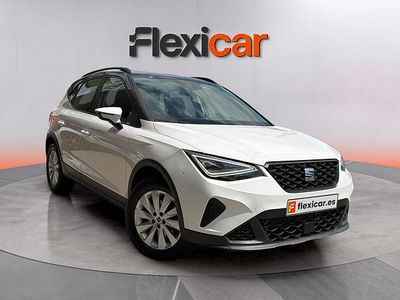 Usado Seat Arona Style 110 HP (80 kW) 2023 Branco SUV