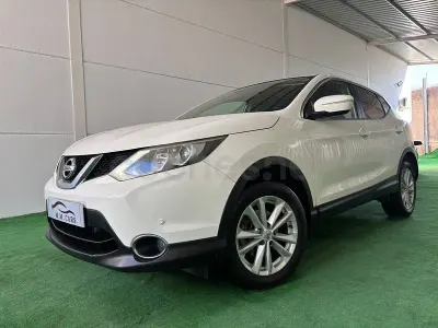 Usado Nissan Qashqai Acenta 110 CV (80 kW) 2014 Blanco SUV