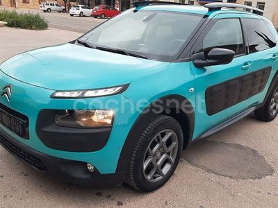 Usado Citroën C4 Cactus Business Class 100 CV (73 kW) 2015 Azul Utilitario