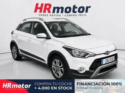 Käytetty Hyundai i20 Active 100 HP (73 kW) 2019 Valkoinen Viistoperä