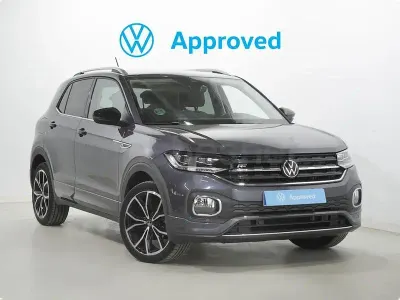 Usado VW T-Cross Sport 110 CV (80 kW) 2022 Gris SUV