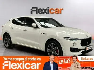 Usado Maserati Levante 275 CV (202 kW) 2017 Blanco SUV