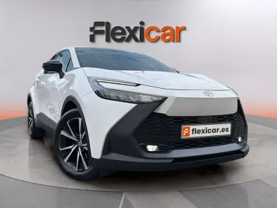 Usado Toyota C-HR Active 140 CV (102 kW) 2024 Blanco SUV