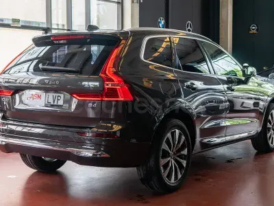 Używany Volvo XC60 Inscription 197 KM (144 kW) 2022 Szary SUV