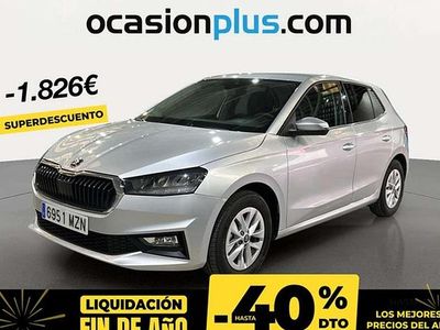 Plateado Usado 2025 Skoda Fabia Selection Utilitario | 18.264 € (Precio justo)