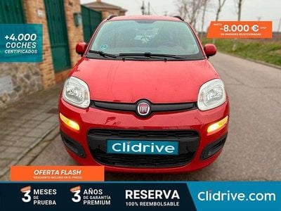Usado Fiat Panda Pop 69 CV (50 kW) 2016 Rojo Utilitario