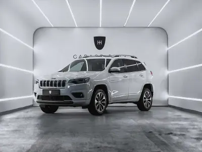 Usado Jeep Cherokee Overland 195 CV (143 kW) 2019 Blanco SUV