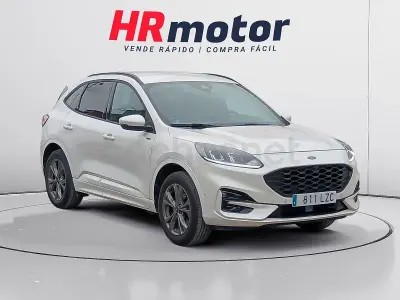 Usado Ford Kuga ST-Line 225 CV (165 kW) 2022 Blanco SUV