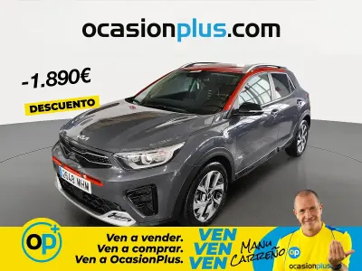 Usado Kia Stonic GT-Line 120 HP (88 kW) 2023 Cinzento SUV